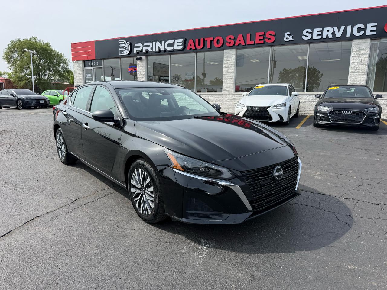 Nissan Altima 2.5 SV 2025