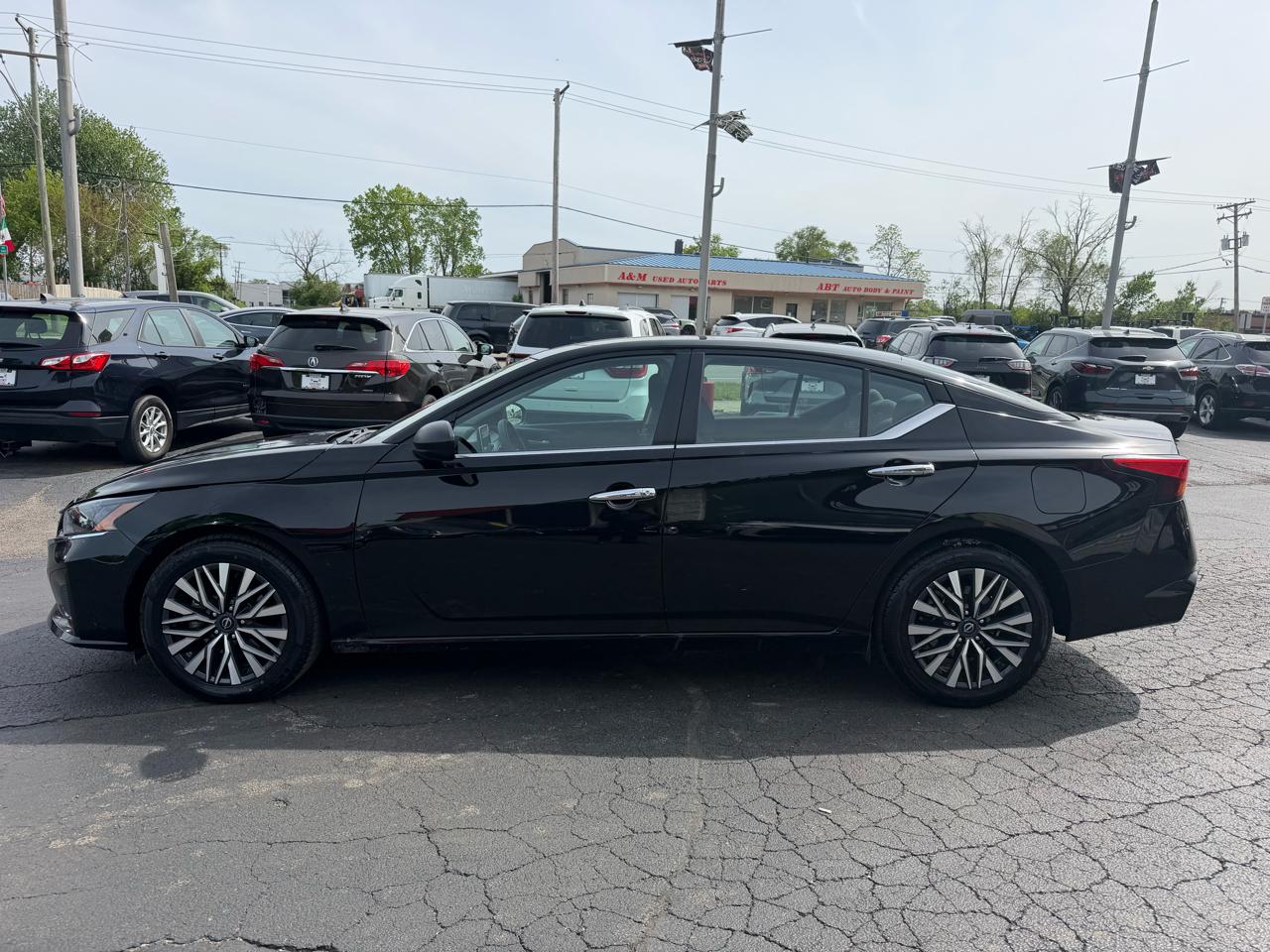 Nissan Altima 2.5 SV 2025