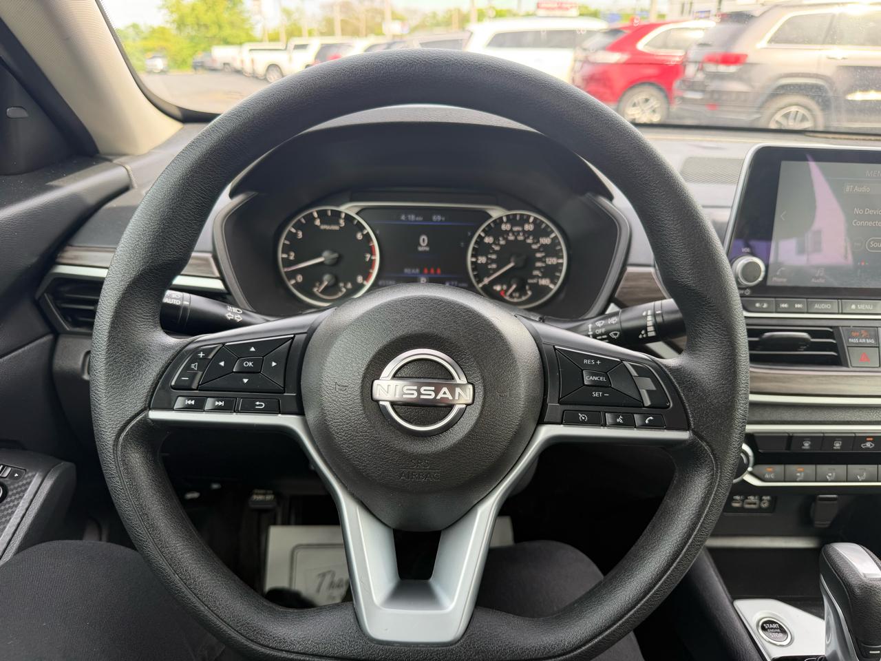Nissan Altima 2.5 SV 2025