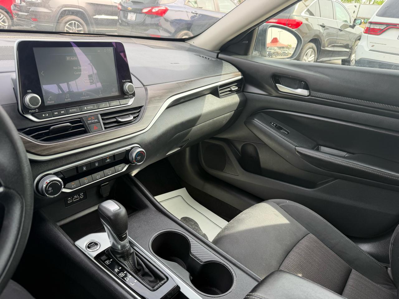 Nissan Altima 2.5 SV 2025