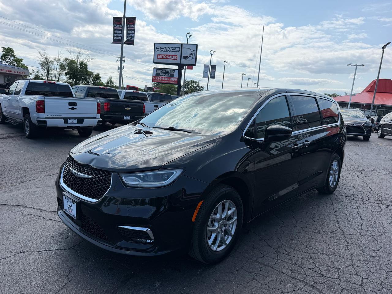 Chrysler Pacifica Select 2025