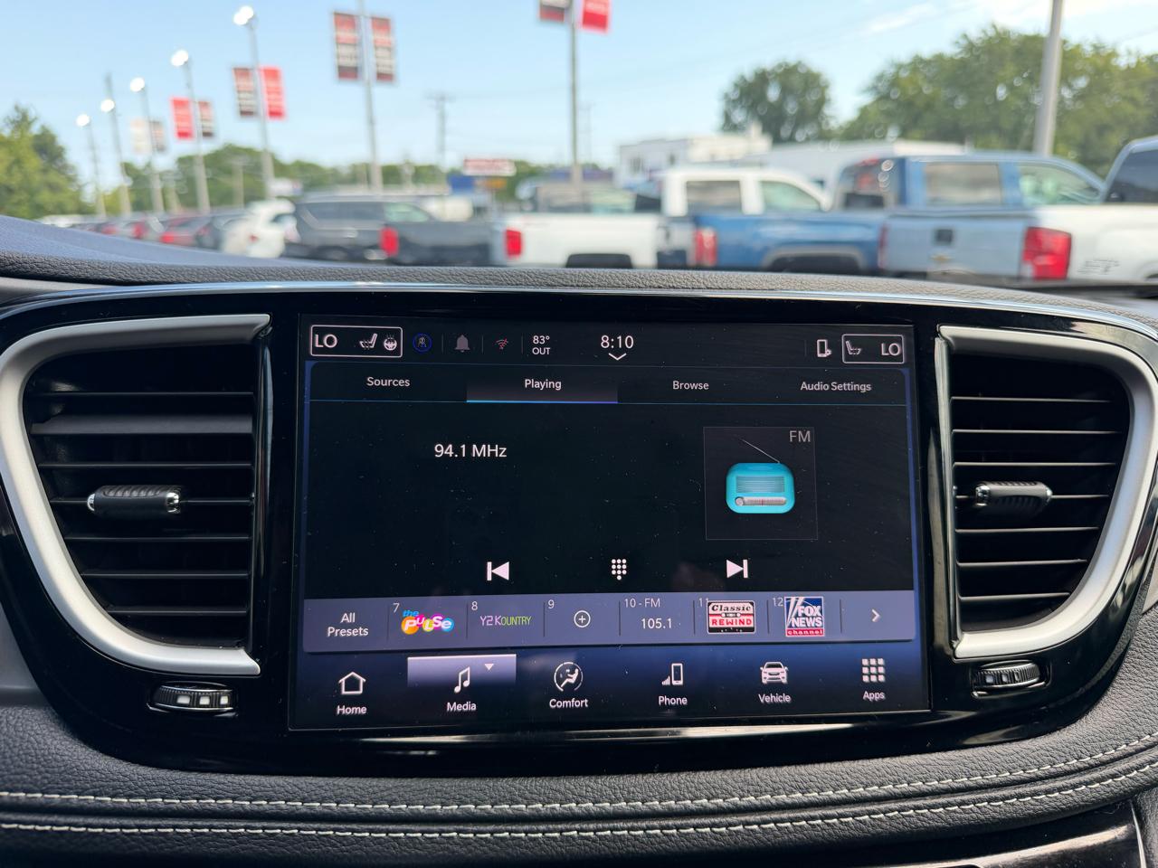 Chrysler Pacifica Select 2025