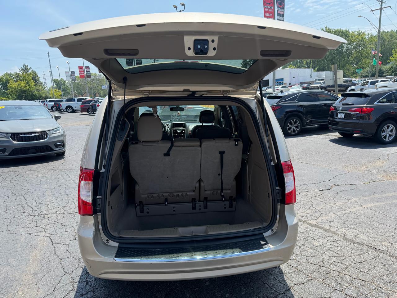 Chrysler Town & Country Touring 2015