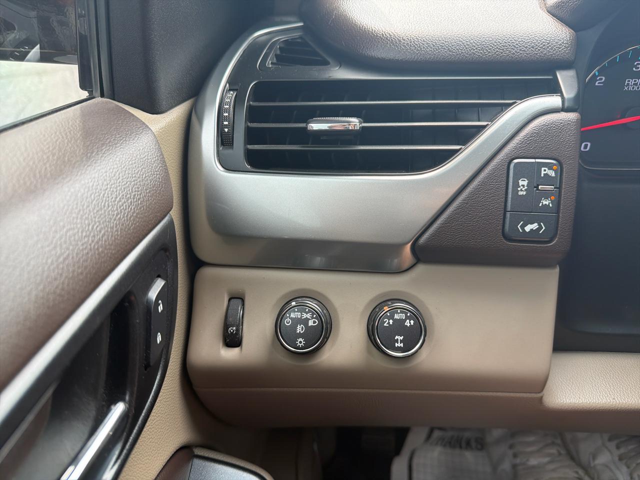 Chevrolet Tahoe LT 4WD 2016