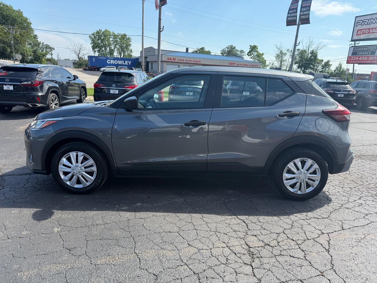 Nissan Kicks S 2023