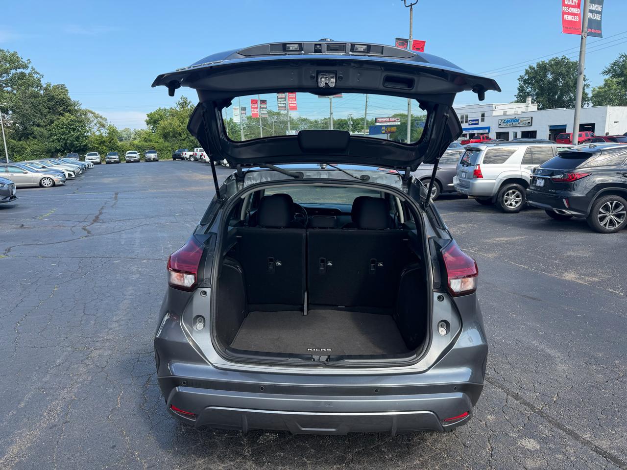 Nissan Kicks S 2023