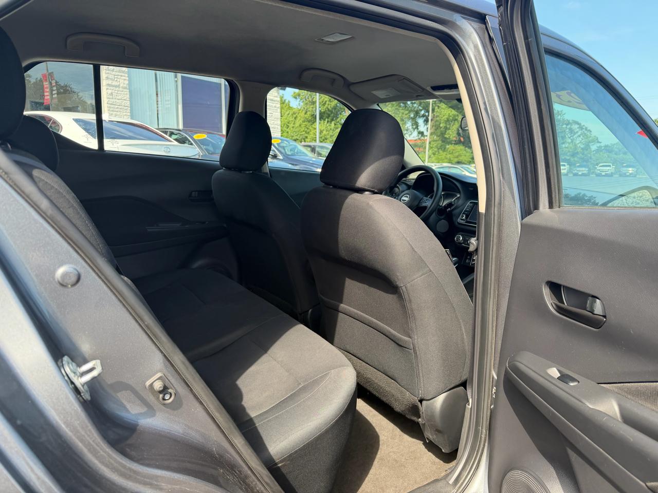 Nissan Kicks S 2023