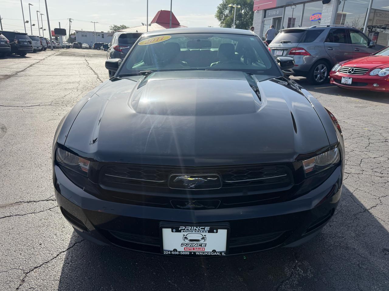 Ford Mustang V6 Coupe 2011
