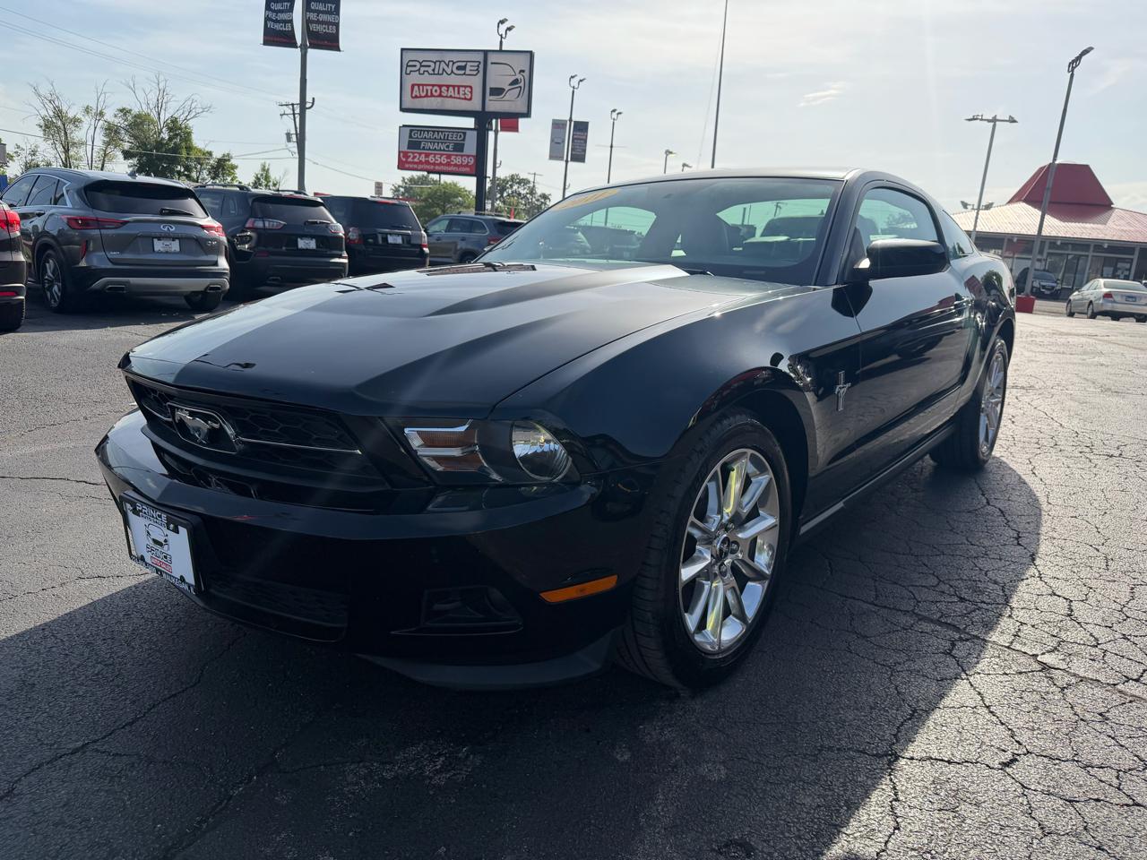 Ford Mustang V6 Coupe 2011