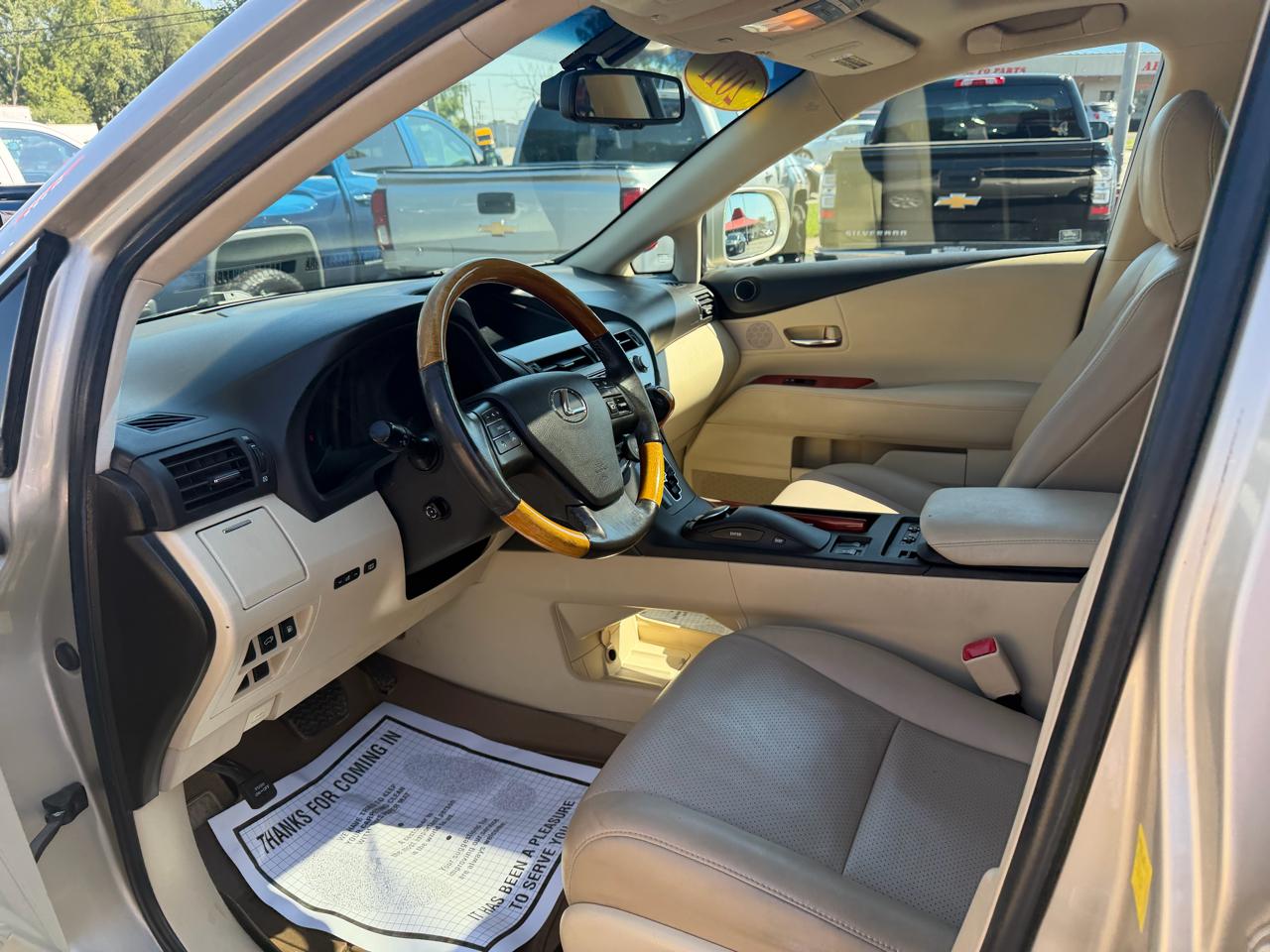 Lexus RX 350 FWD 2011