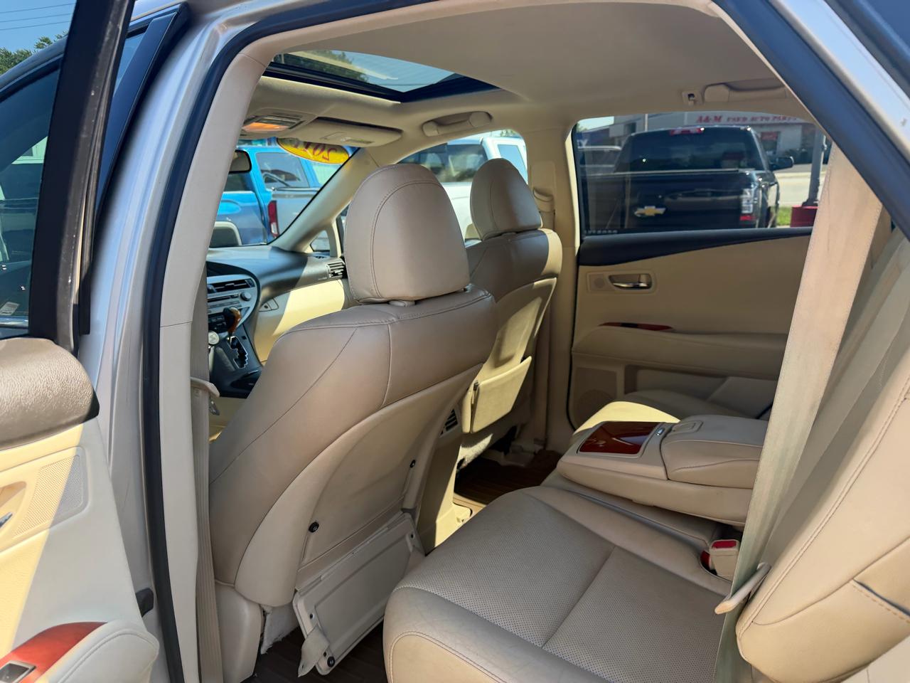 Lexus RX 350 FWD 2011