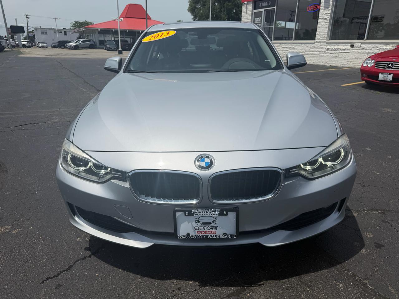 BMW 3-Series 328i xDrive Sedan 2013