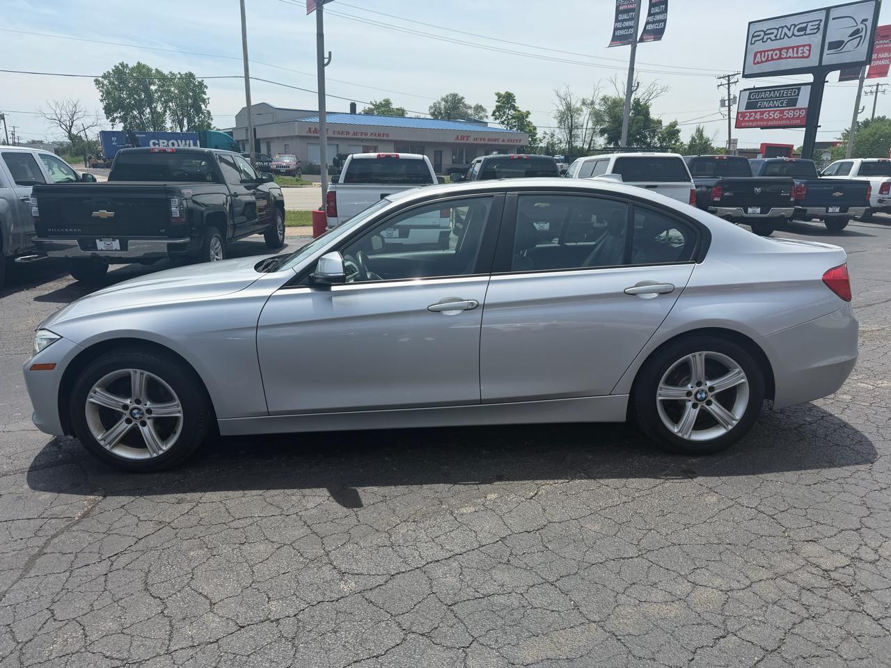 BMW 3-Series 328i xDrive Sedan 2013