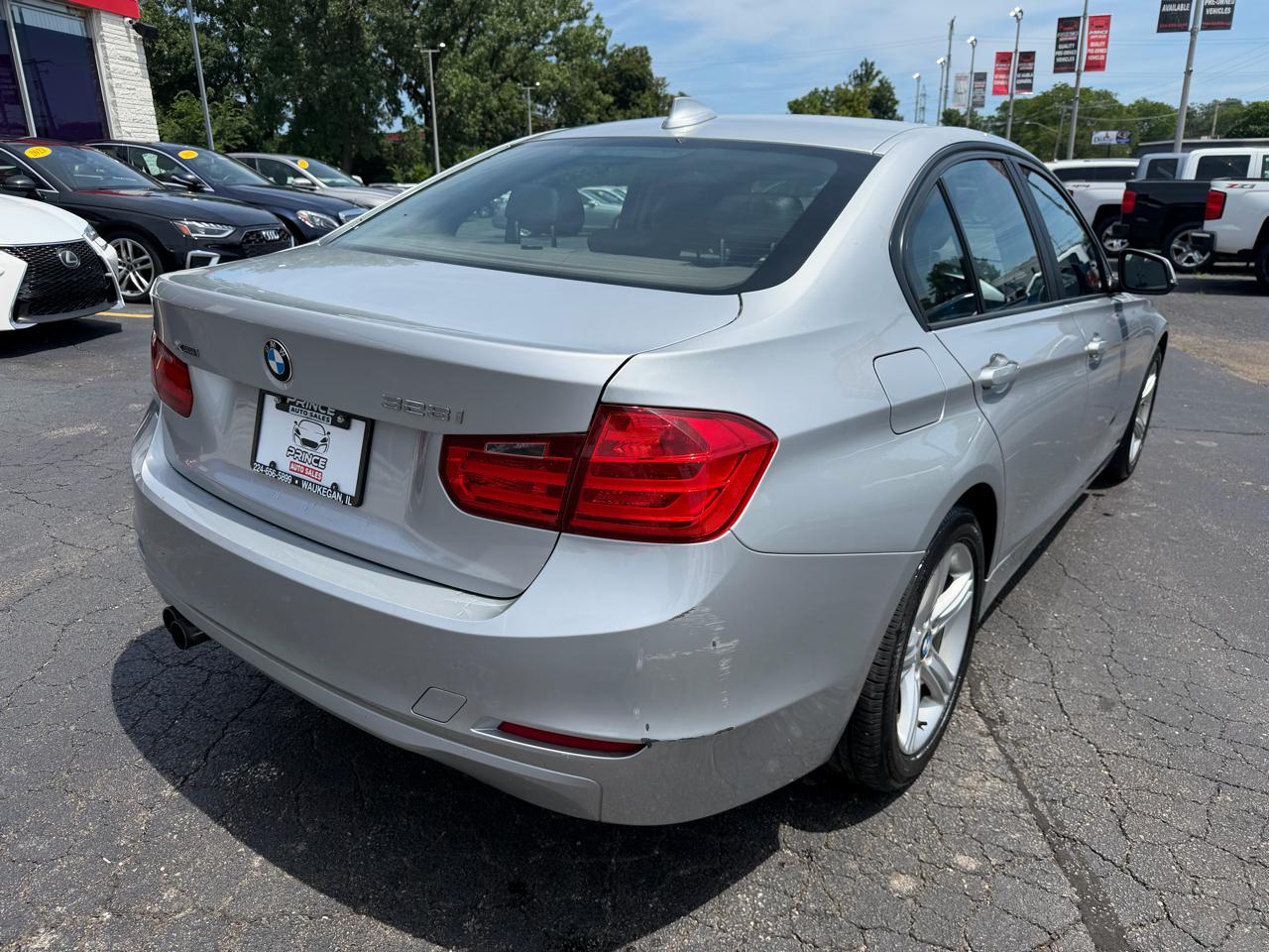 BMW 3-Series 328i xDrive Sedan 2013