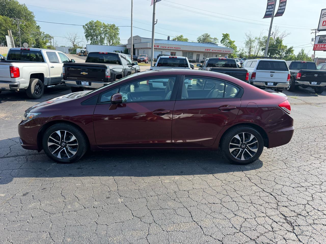 Honda Civic EX Sedan 5-Speed AT 2013