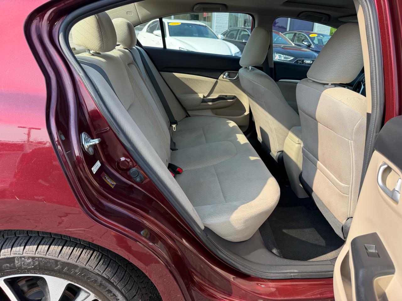 Honda Civic EX Sedan 5-Speed AT 2013