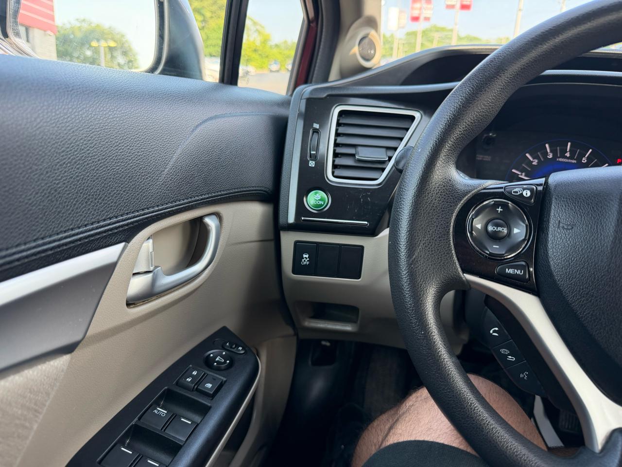 Honda Civic EX Sedan 5-Speed AT 2013