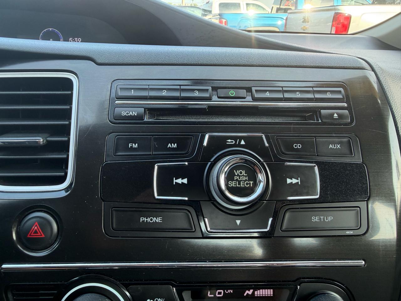 Honda Civic EX Sedan 5-Speed AT 2013
