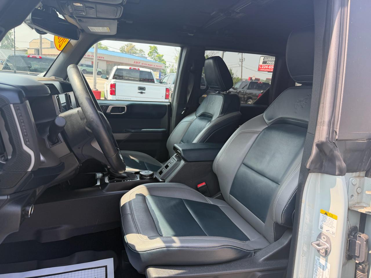 Ford Bronco Base 4-Door 2022