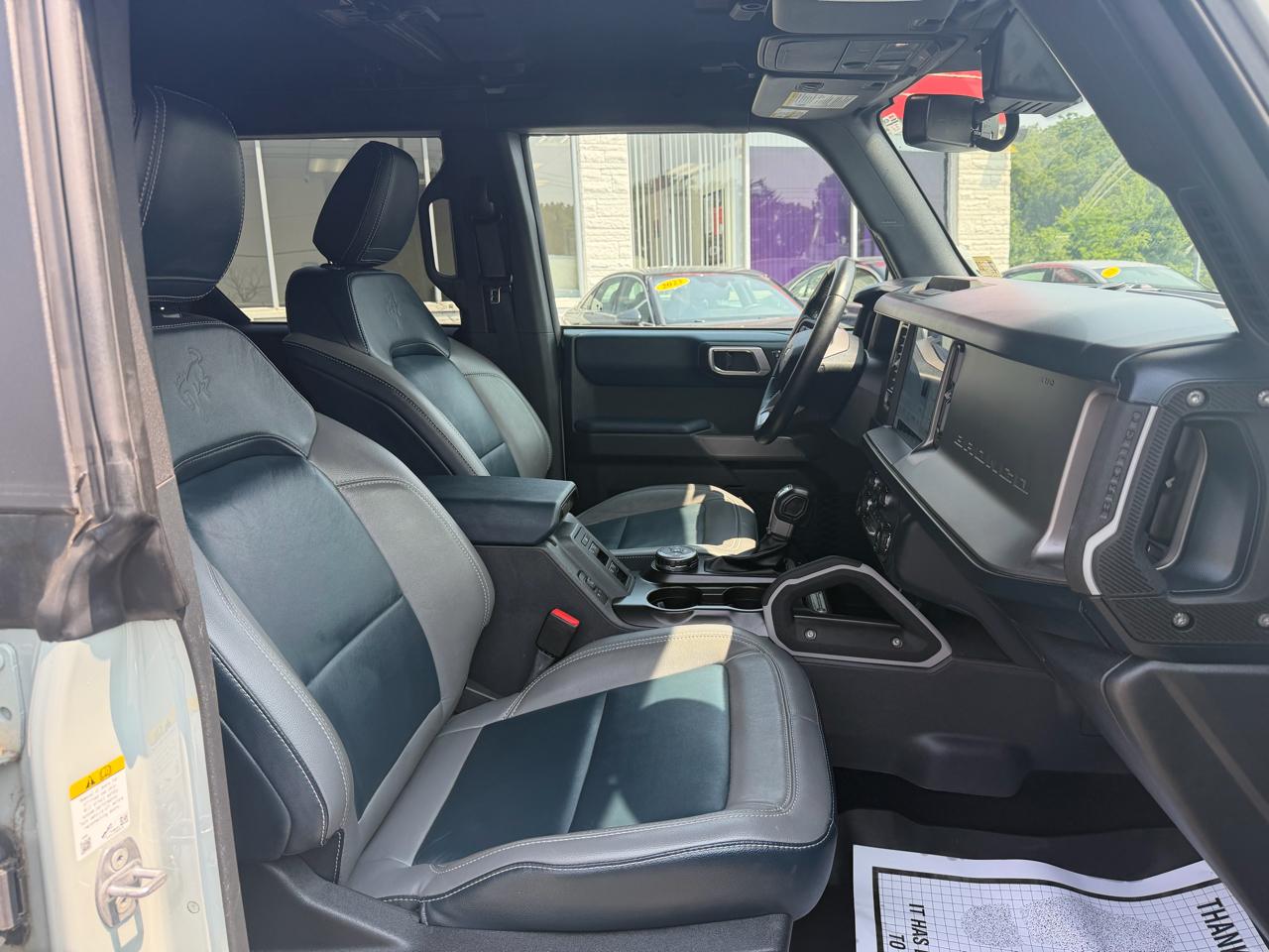 Ford Bronco Base 4-Door 2022