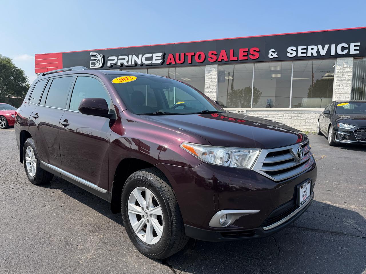 Toyota Highlander Base 4WD 2013