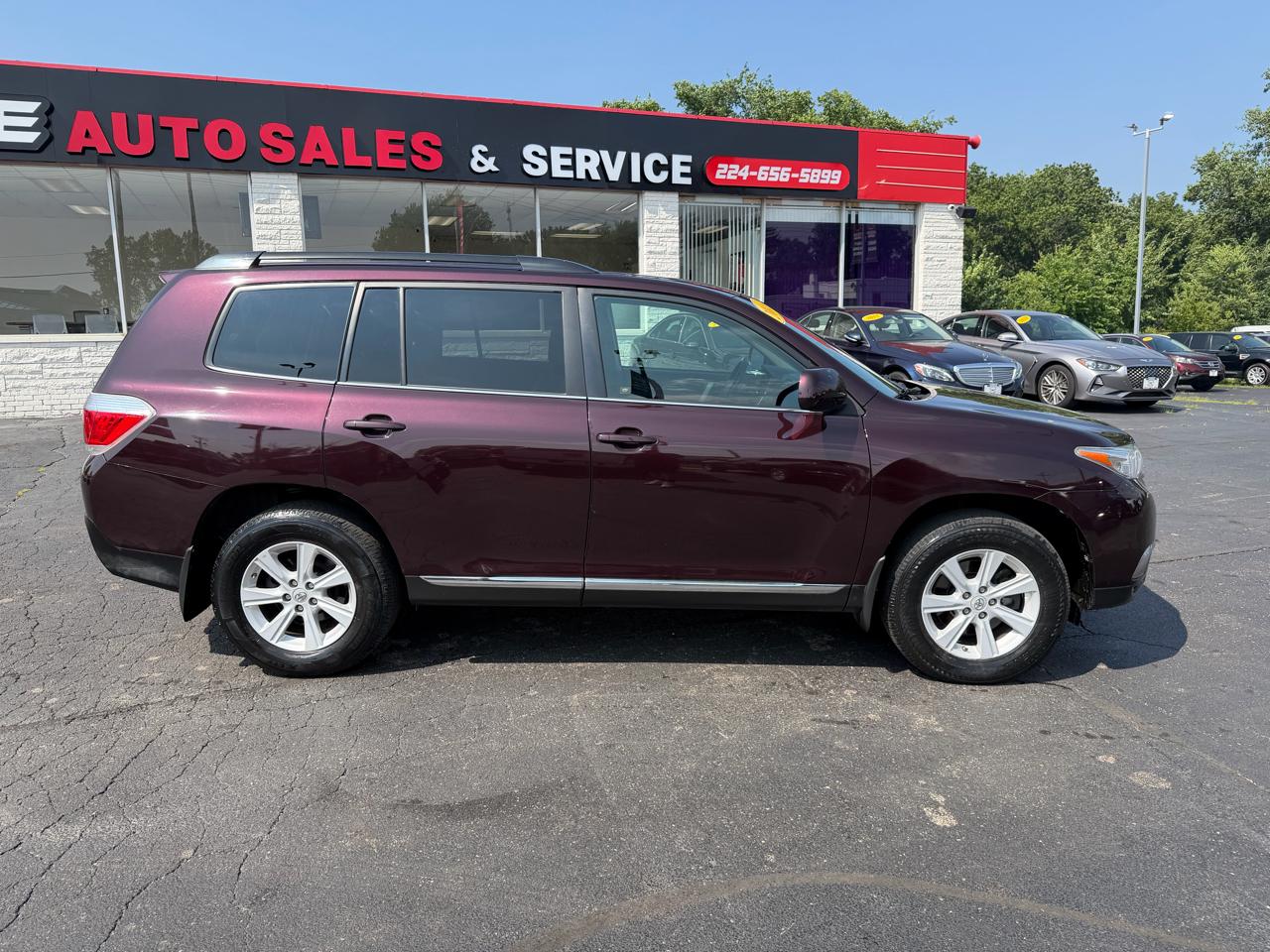Toyota Highlander Base 4WD 2013