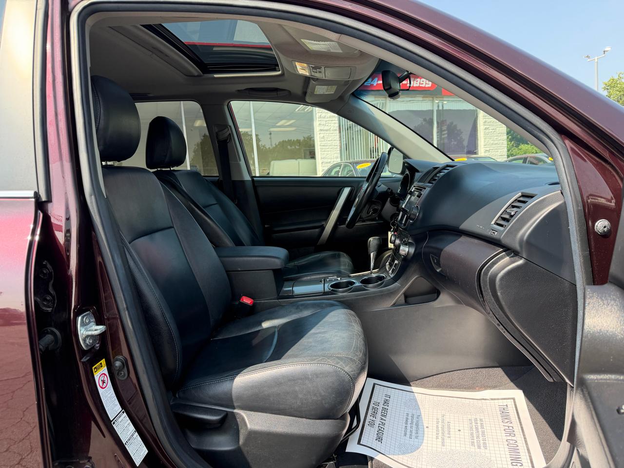 Toyota Highlander Base 4WD 2013