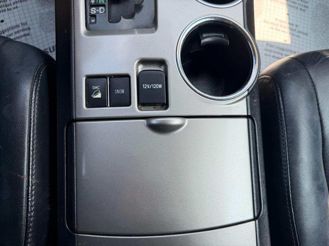 Toyota Highlander Base 4WD 2013