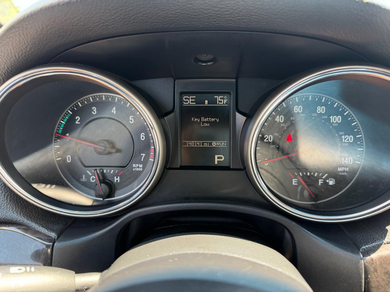 Jeep Grand Cherokee Laredo 4WD 2011