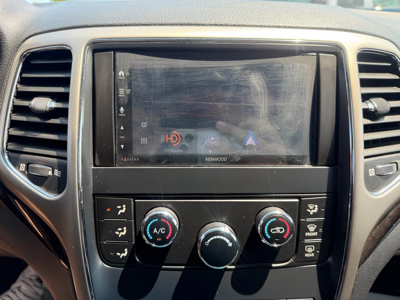 Jeep Grand Cherokee Laredo 4WD 2011