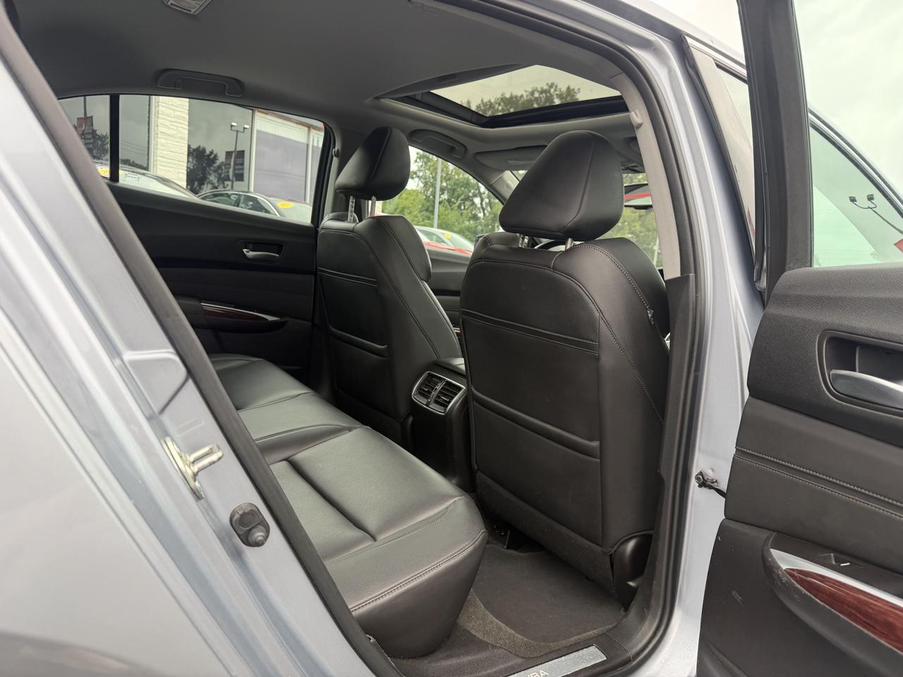 Acura TLX 8-Spd DCT 2015