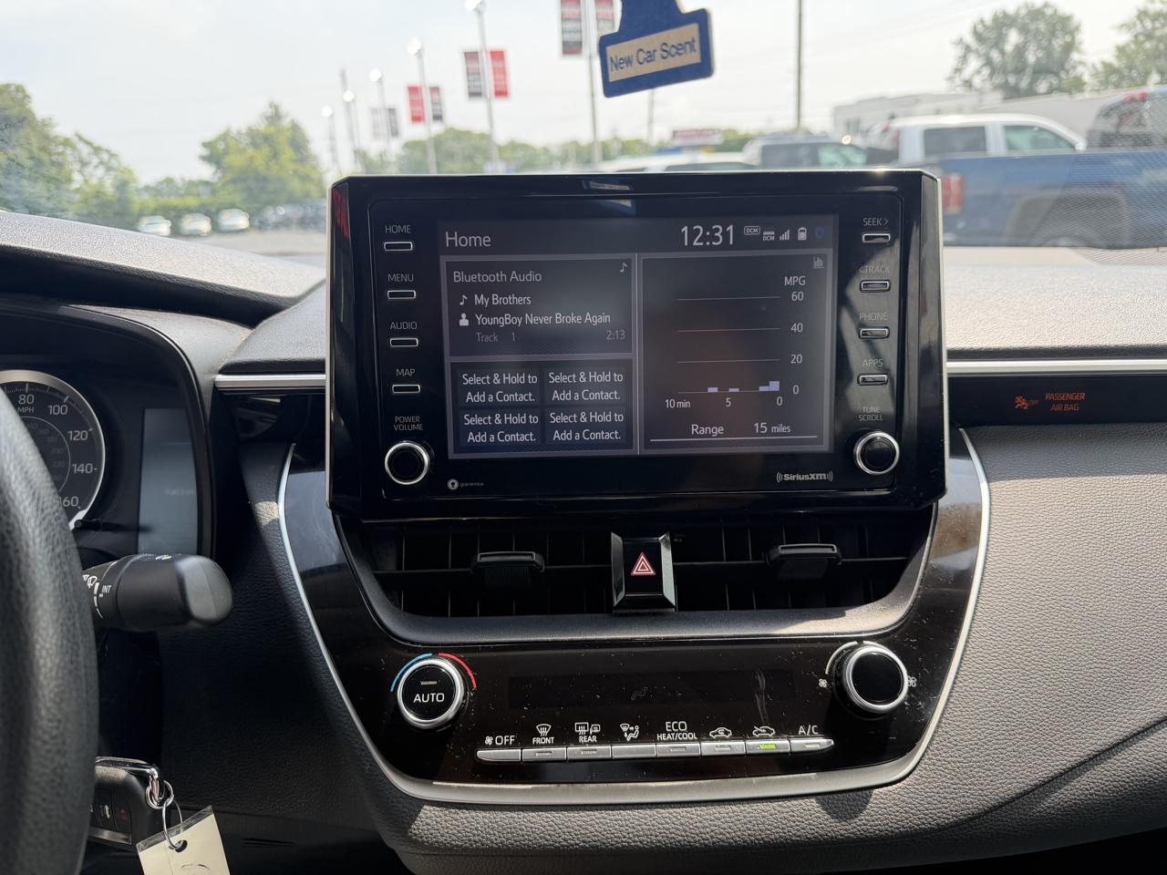 Toyota Corolla LE 2021