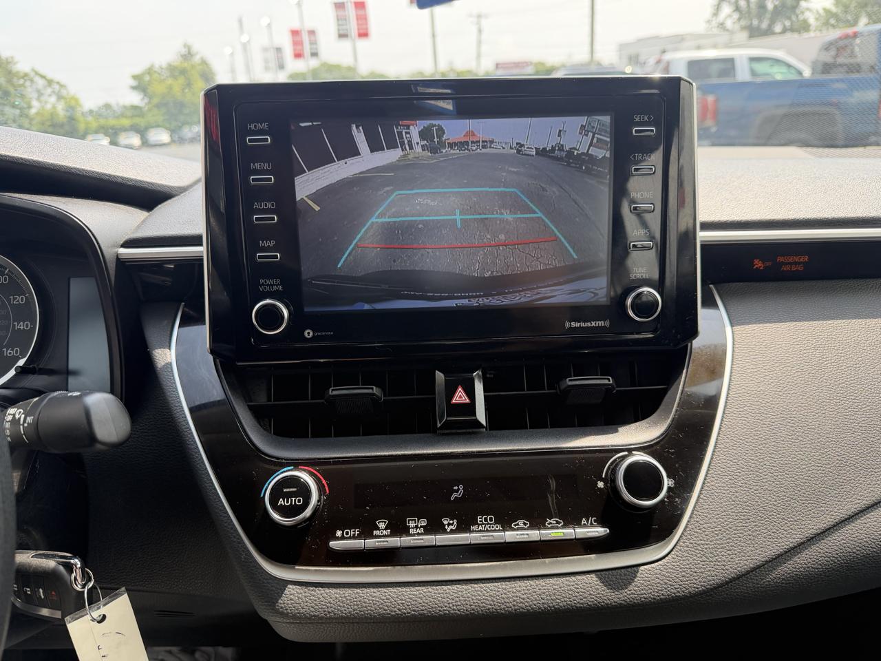 Toyota Corolla LE 2021