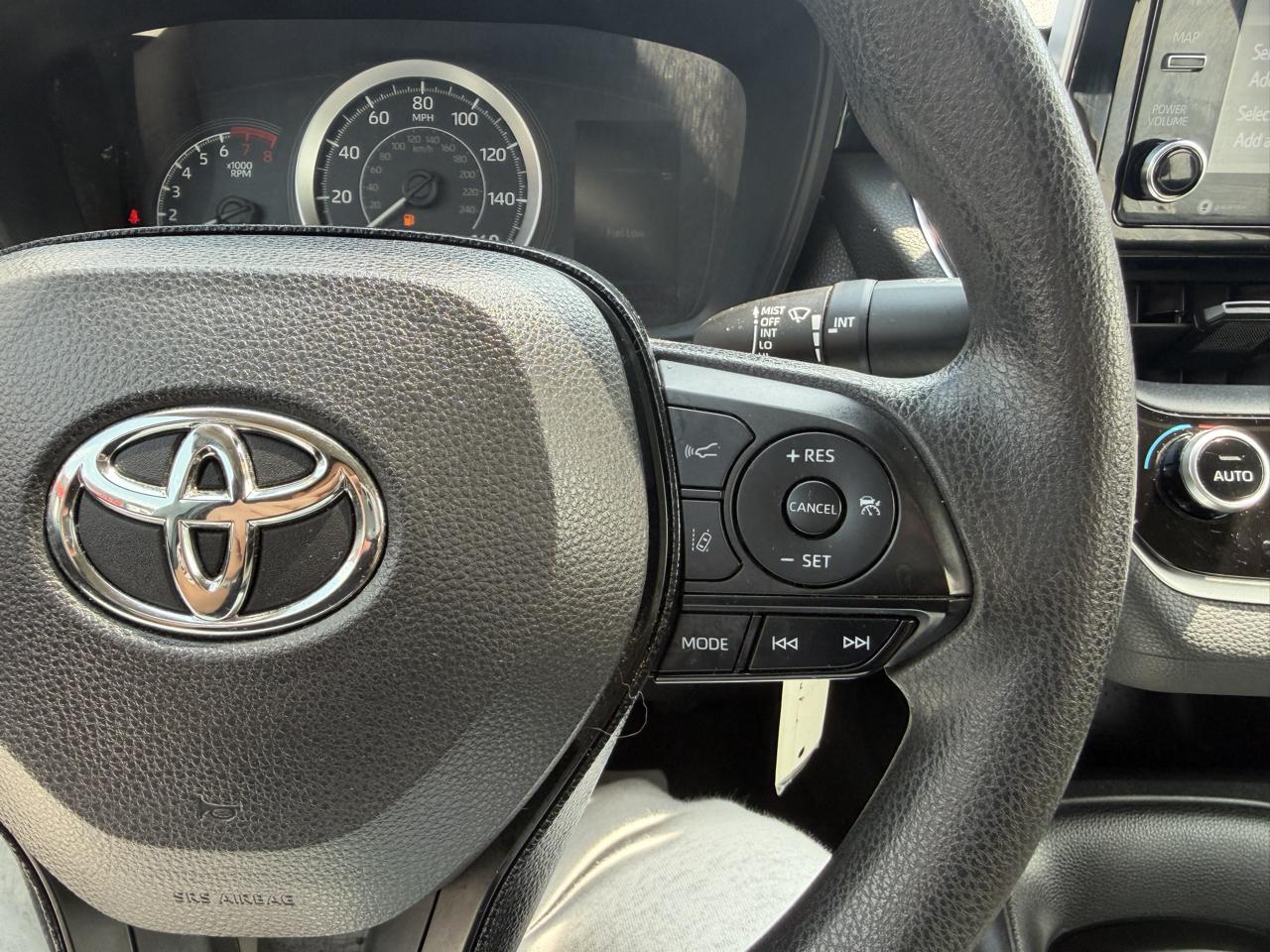 Toyota Corolla LE 2021