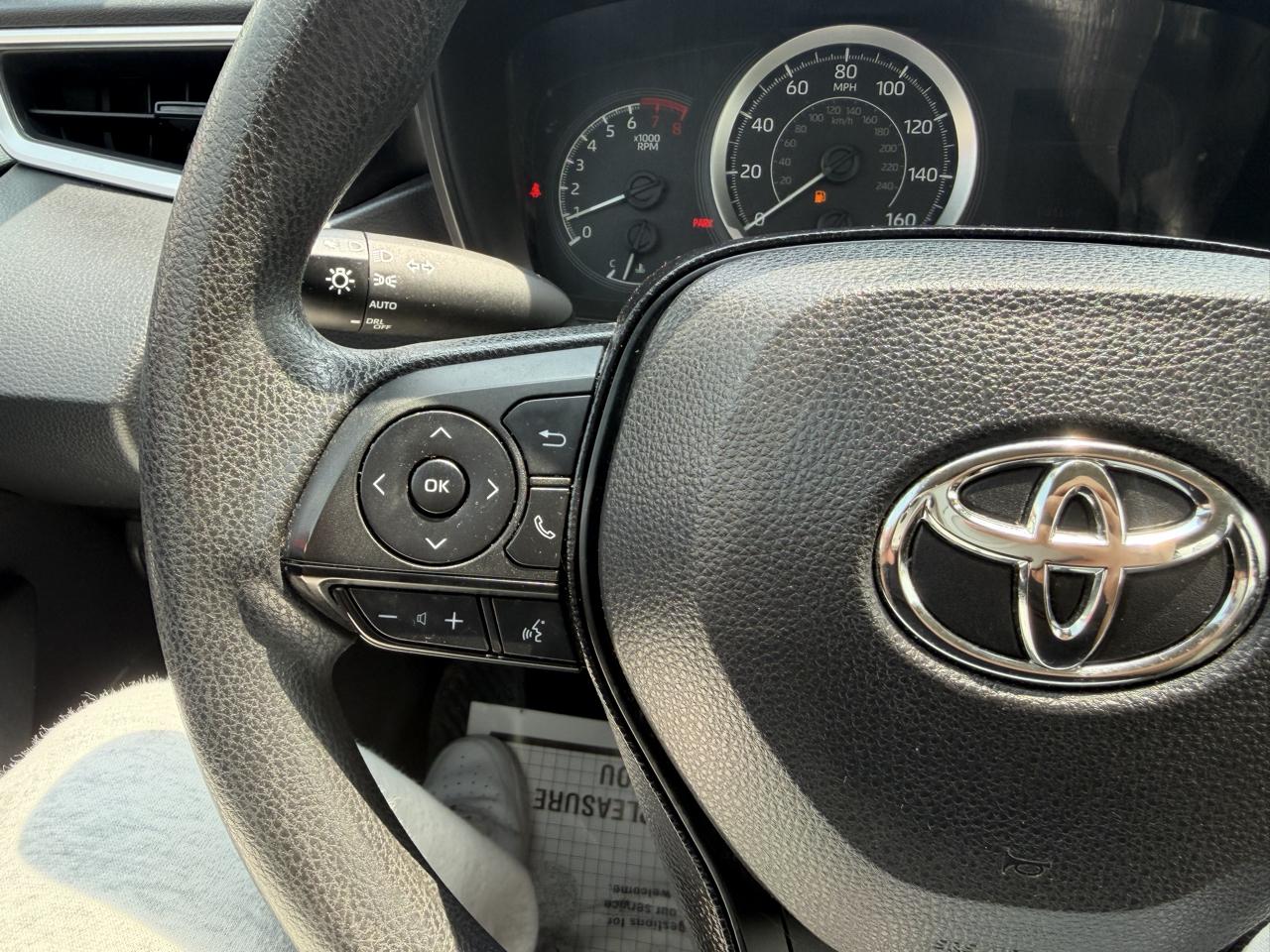 Toyota Corolla LE 2021