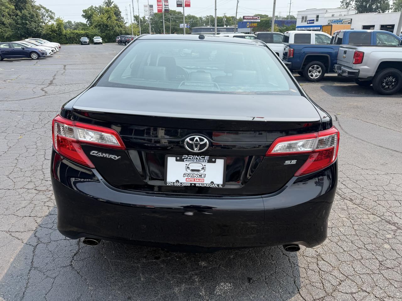 Toyota Camry XLE V6 2013