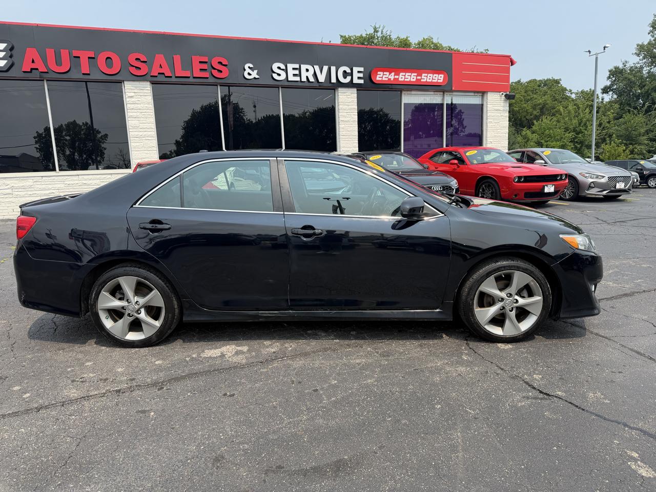 Toyota Camry XLE V6 2013