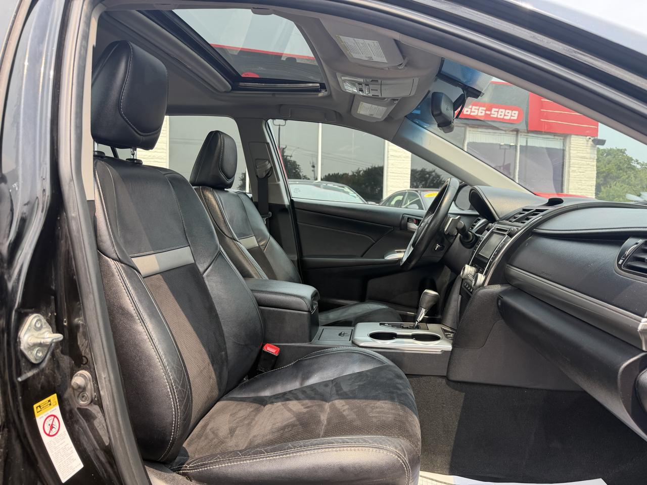Toyota Camry XLE V6 2013