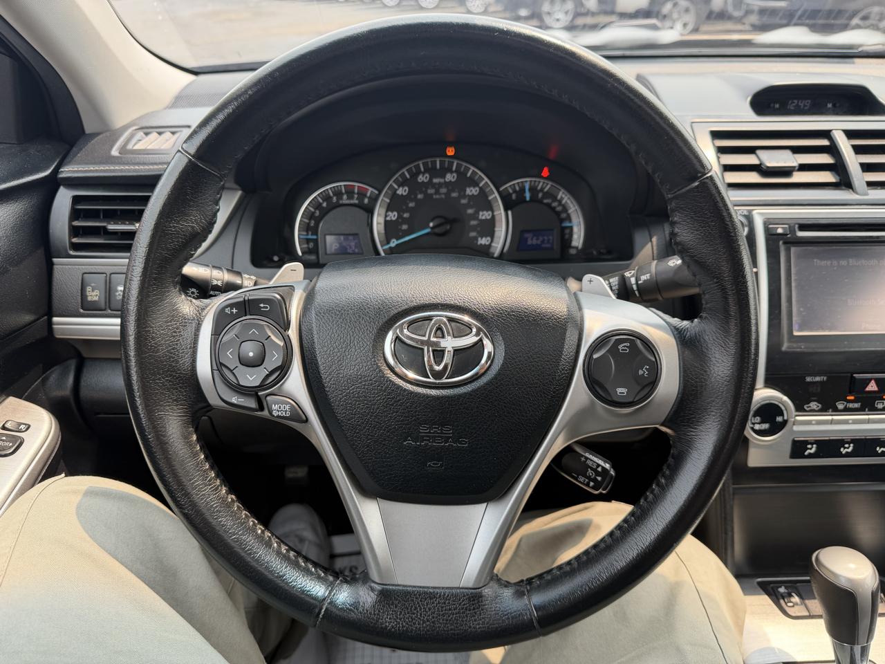 Toyota Camry XLE V6 2013