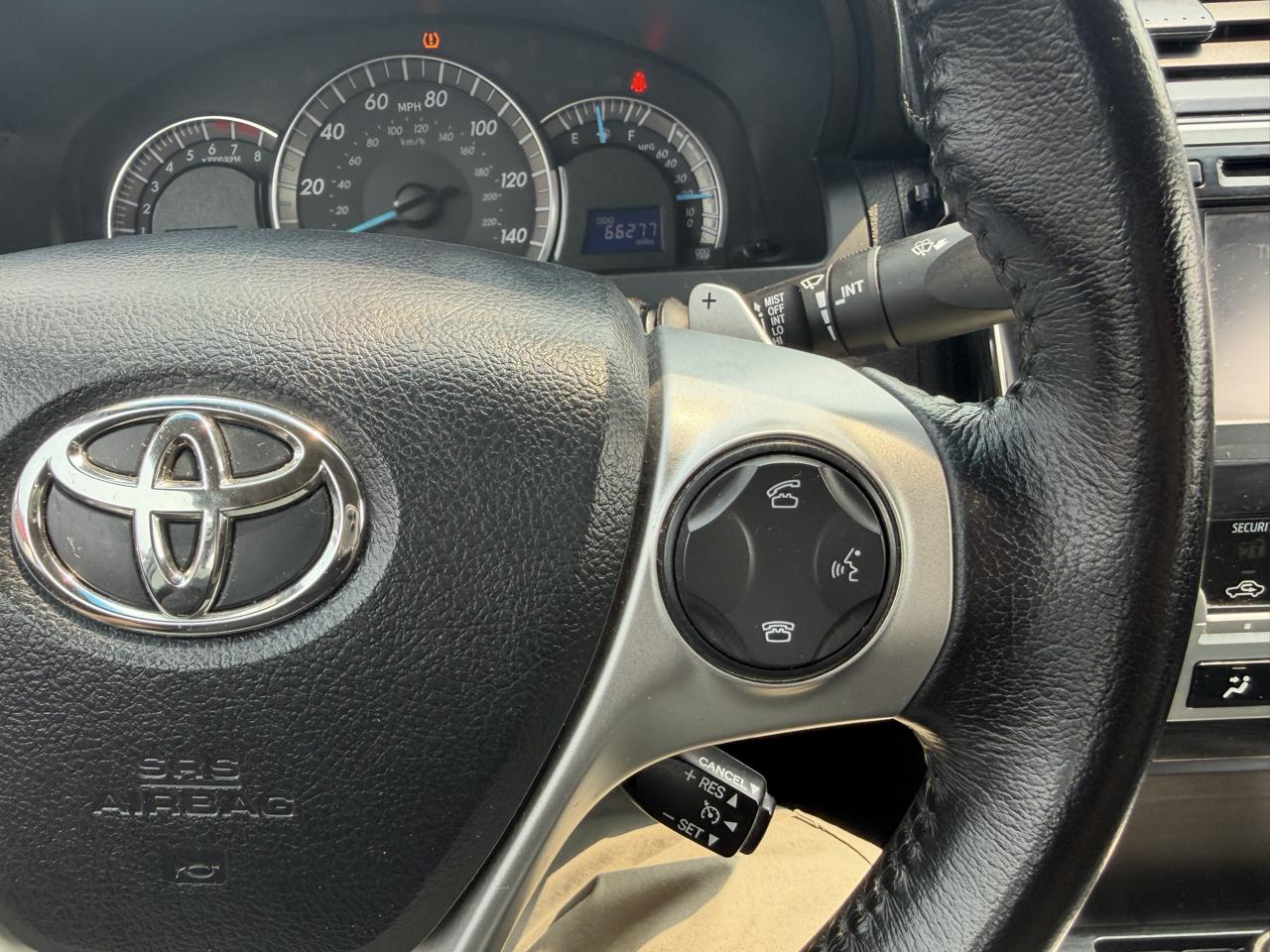 Toyota Camry XLE V6 2013