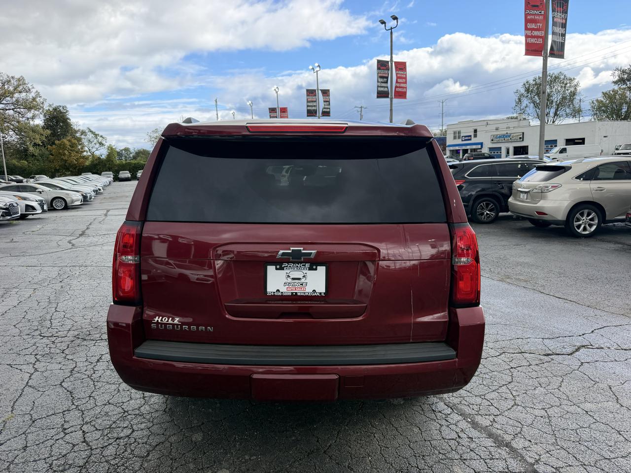 Chevrolet Suburban LT 4WD 2016