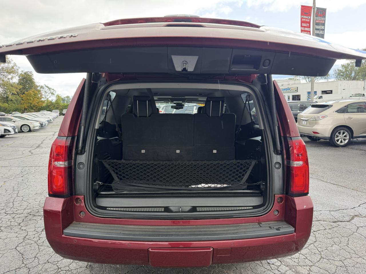 Chevrolet Suburban LT 4WD 2016