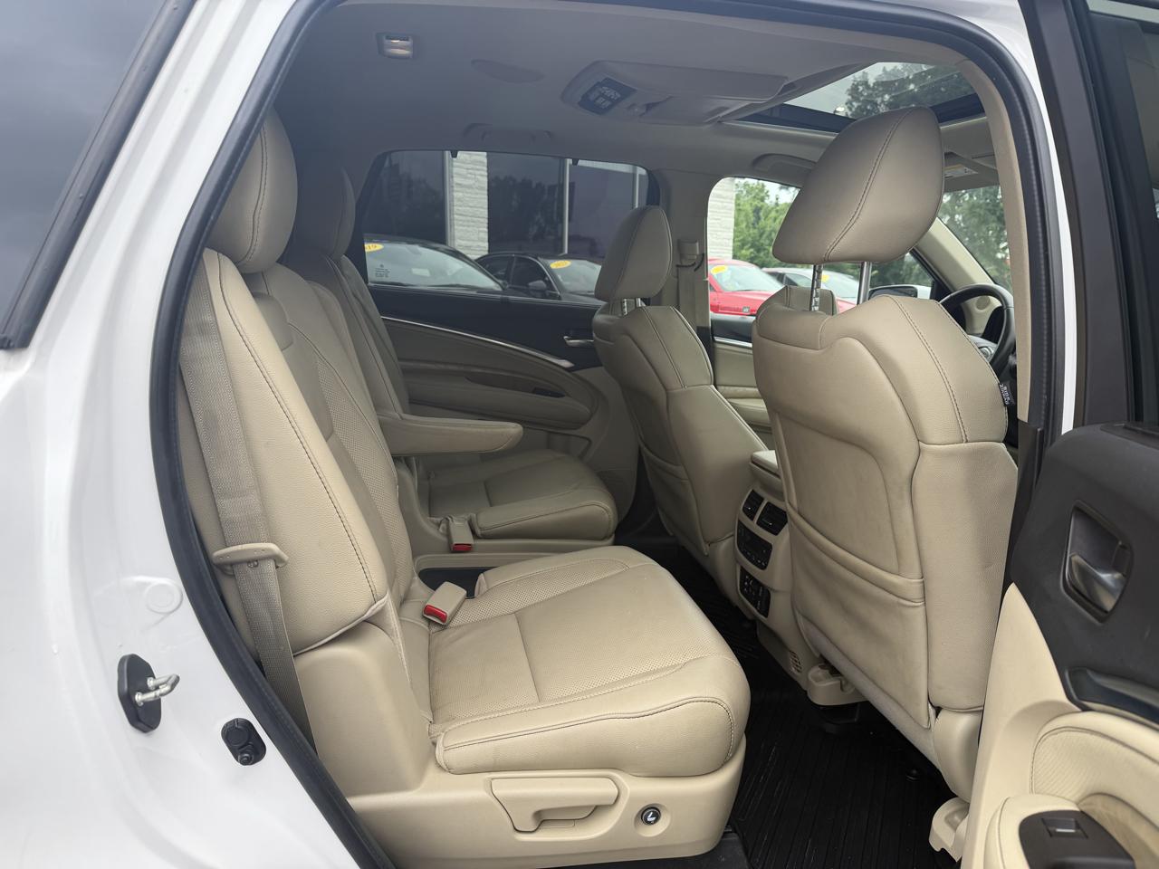 Acura MDX SH-AWD 9-Spd AT w/Tech and Entertainment Package 2020