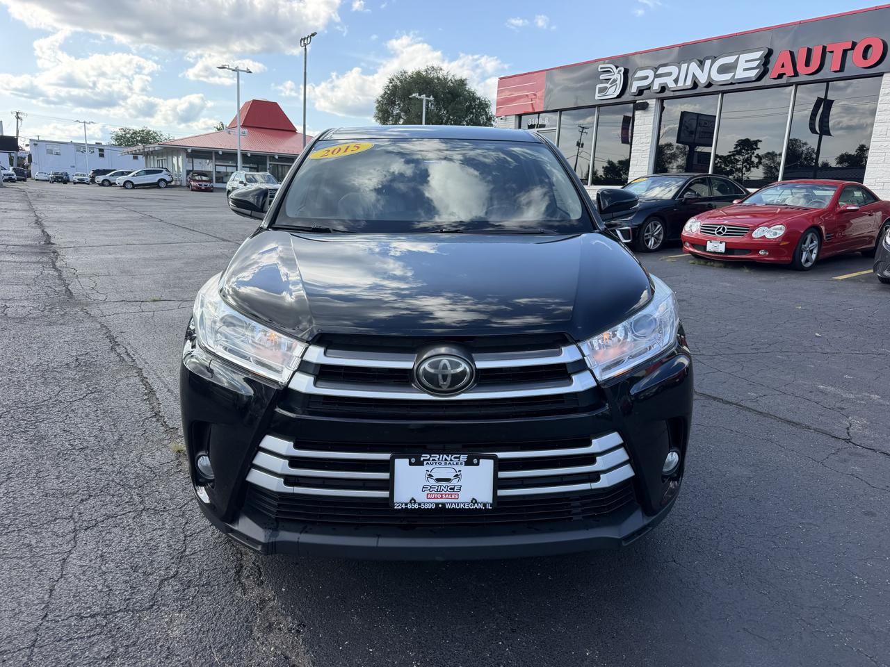 Toyota Highlander LE Plus AWD V6 2017