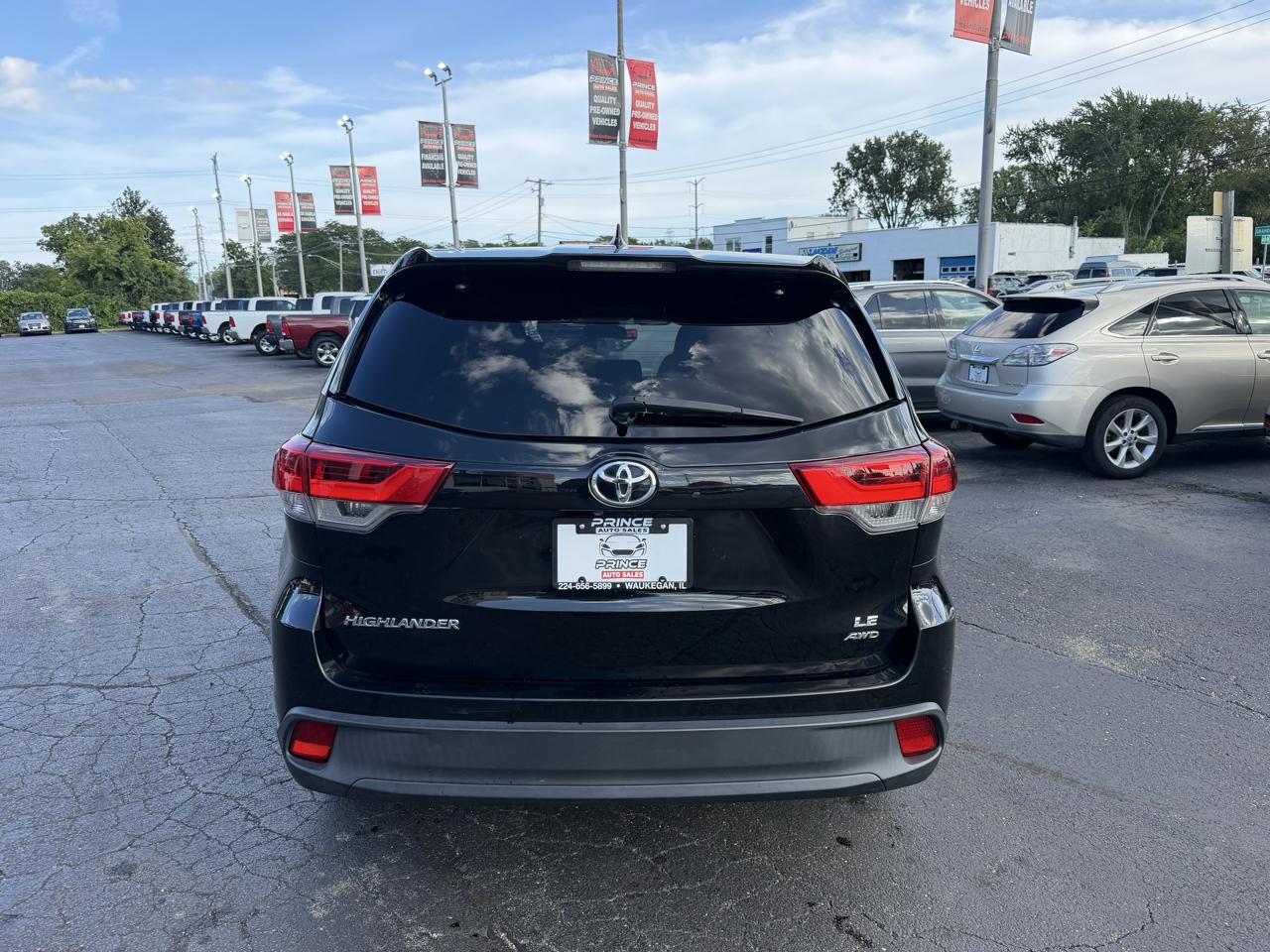 Toyota Highlander LE Plus AWD V6 2017