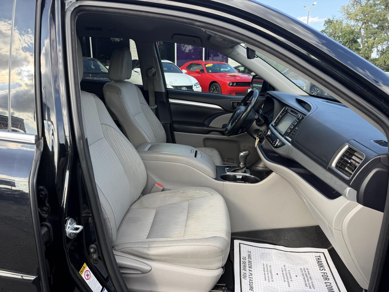 Toyota Highlander LE Plus AWD V6 2017
