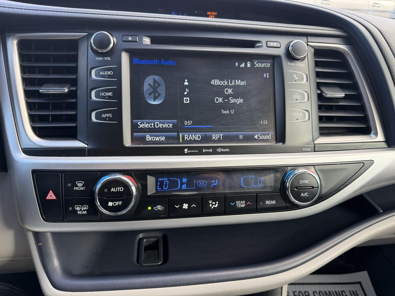 Toyota Highlander LE Plus AWD V6 2017