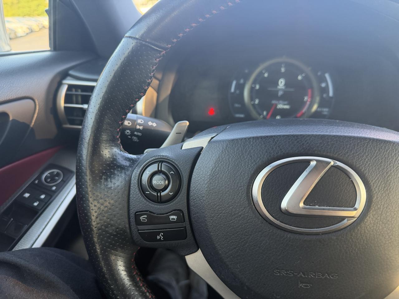 Lexus ES 350 Sedan 2015