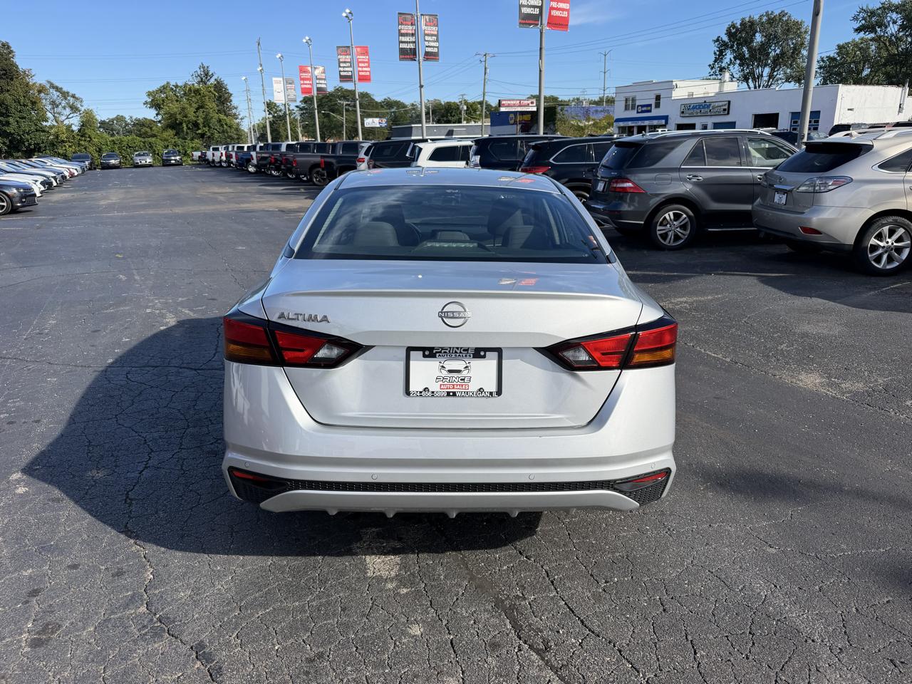Nissan Altima 2.5 S 2023