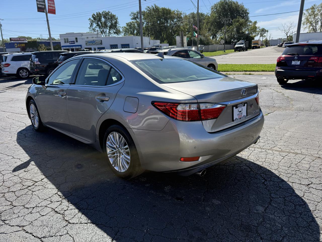 Lexus ES 350 Sedan 2015